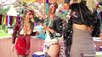 Birthday Party Messacre Screencap 43 on www.sinx.com