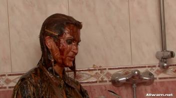 Hot And Messy Mamas Screencap 101 on www.sinx.com