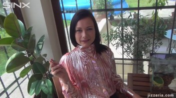 Smoking Mistress' Cute Cum Play Screencap 7 on www.sinx.com