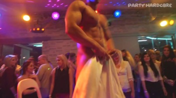 Party Hardcore Gone Crazy Vol. 26 Part 4 - Cam 3 Screencap 65 on www.sinx.com