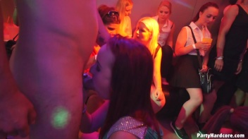 Party Hardcore Gone Crazy Vol. 37 Part 7 - Cam 1 Screencap 46 on www.sinx.com