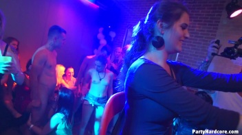 Party Hardcore Gone Crazy Vol. 37 Part 7 - Cam 1 Screencap 53 on www.sinx.com