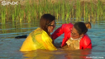 Mud Covered Hunny's Getting Wet And Messy Screencap 17 on www.sinx.com