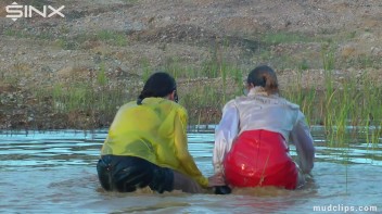 Mud Covered Hunny's Getting Wet And Messy Screencap 46 on www.sinx.com