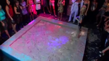 Hair-Pulling, Face-Planting Mud Rumble Screencap 3 on www.sinx.com