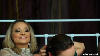 Shampoo Sensuality Screencap 82 on www.sinx.com