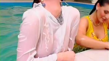 Sexy Water Soaked Apparel Screencap 82 on www.sinx.com