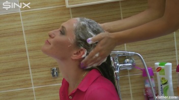 Brunette Babe's Wet and Sudsy Hair Wash Screencap 28 on www.sinx.com