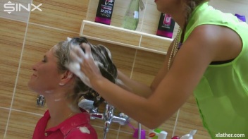 Brunette Babe's Wet and Sudsy Hair Wash Screencap 35 on www.sinx.com