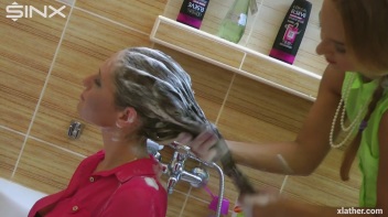 Brunette Babe's Wet and Sudsy Hair Wash Screencap 36 on www.sinx.com