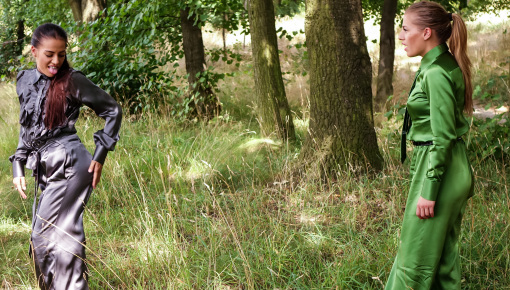 Latest deal - Feisty Twins Catfight In The Woods