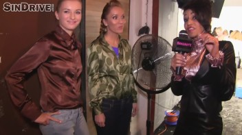 Muddy Wrestling: Jenny Lee vs. Liana Screencap 1 on www.sinx.com