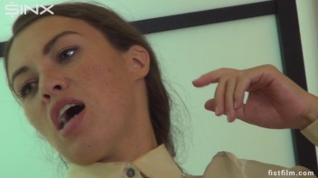 High Society Hottie Demands Fisting Screencap 2 on www.sinx.com