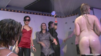 Club Cunts Part 3 - Cam 4 Screencap 22 on www.sinx.com