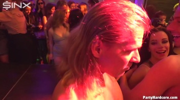 Party Hardcore Gone Crazy Vol. 44 Part 1 - Cam 3 Screencap 28 on www.sinx.com
