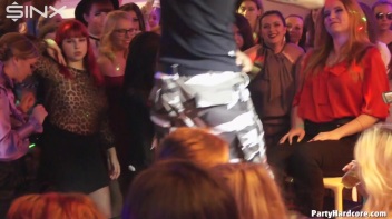 Party Hardcore Gone Crazy Vol. 44 Part 1 - Cam 3 Screencap 60 on www.sinx.com