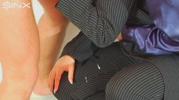 Blondes Seduce Guy Wanking In The Shower Screencap 58 on www.sinx.com