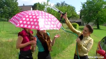 Dirty Eurobabes Need A Proper Washing Screencap 66 on www.sinx.com