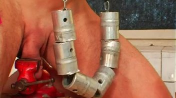 Little Workshop of Horrors Screencap 75 on www.sinx.com