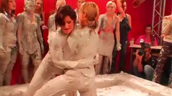 Double Feature Of Mud Destruction Screencap 90 on www.sinx.com