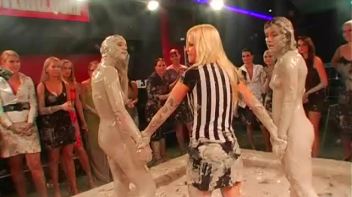 Double Feature Of Mud Destruction Screencap 115 on www.sinx.com