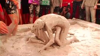 Double Feature Of Mud Destruction Screencap 23 on www.sinx.com