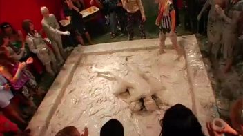 Double Feature Of Mud Destruction Screencap 34 on www.sinx.com