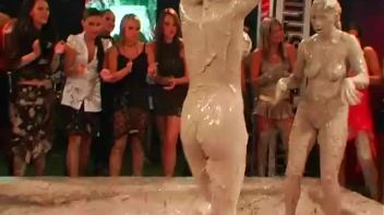 Double Feature Of Mud Destruction Screencap 40 on www.sinx.com