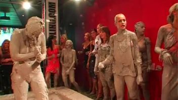 Double Feature Of Mud Destruction Screencap 63 on www.sinx.com