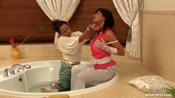 Fully Clothed Bath Buddies Screencap 61 on www.sinx.com