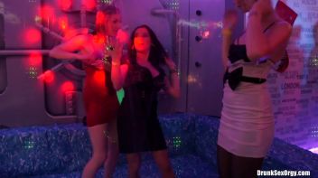 Holiday Hotties Part 2 - Shower Cam Screencap 24 on www.sinx.com