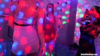 Holiday Hotties Part 2 - Shower Cam Screencap 35 on www.sinx.com