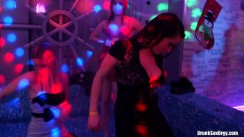 Holiday Hotties Part 2 - Shower Cam Screencap 38 on www.sinx.com