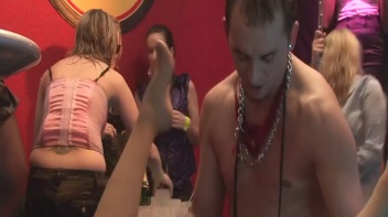 Raunch Auction Part 4 - Cam 2 Screencap 98 on www.sinx.com