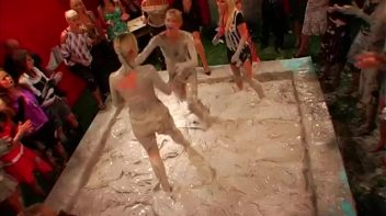 Two Babes In Muddy Madness Screencap 50 on www.sinx.com