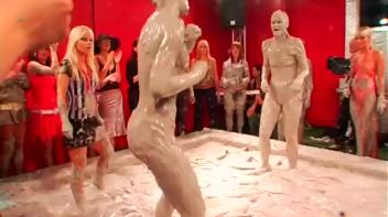 Two Babes In Muddy Madness Screencap 70 on www.sinx.com