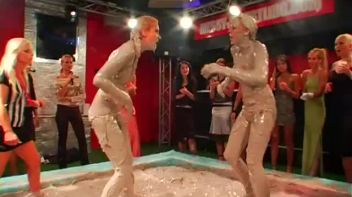 Two Babes In Muddy Madness Screencap 16 on www.sinx.com