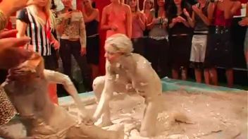 Two Babes In Muddy Madness Screencap 20 on www.sinx.com