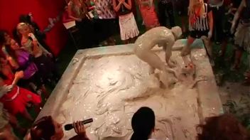 Two Babes In Muddy Madness Screencap 28 on www.sinx.com