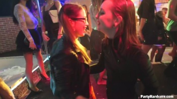 Party Hardcore Gone Crazy Vol. 32 Part 7 - Cam 2 Screencap 24 on www.sinx.com