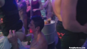 Party Hardcore Gone Crazy Vol. 32 Part 7 - Cam 2 Screencap 57 on www.sinx.com