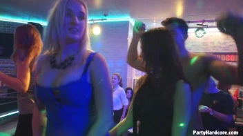 Party Hardcore Gone Crazy Vol. 32 Part 7 - Cam 2 Screencap 67 on www.sinx.com