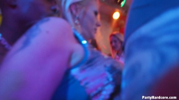 Party Hardcore Gone Crazy Vol. 36 Part 1 - Cam 2 Screencap 68 on www.sinx.com