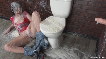 Slime Time On The Toilet!  Bathroom Break Gets Messy! Screencap 78 on www.sinx.com