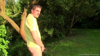 Piss On That Picture Perfect Face Screencap 101 on www.sinx.com