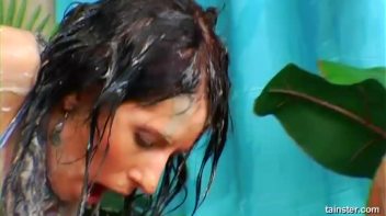 Soapy Battle Only Creates a Mess Screencap 96 on www.sinx.com