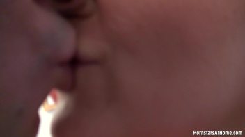 Waiting For His Afternoon Blowjob Screencap 4 on www.sinx.com