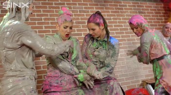 WAM Contestants Get Revenge On Their Host Screencap 50 on www.sinx.com
