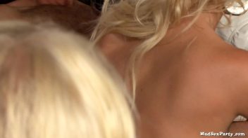 Creamy Games Part 2 Screencap 41 on www.sinx.com