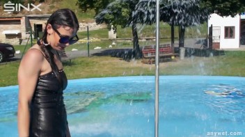 Raven Haired Hottie Soaks Herself At Waterpark Screencap 49 on www.sinx.com